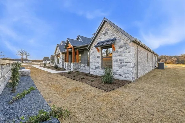 $795,000 | 195 Rio Rancho Drive, Decatur, TX 76234