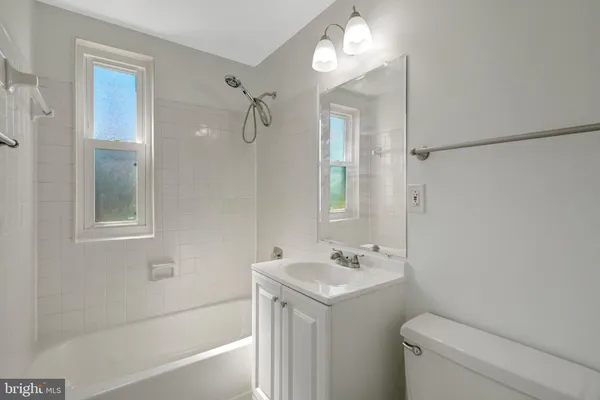 $267,500 | 206 North Trenton Street, Unit 2062, Arlington, VA 22203