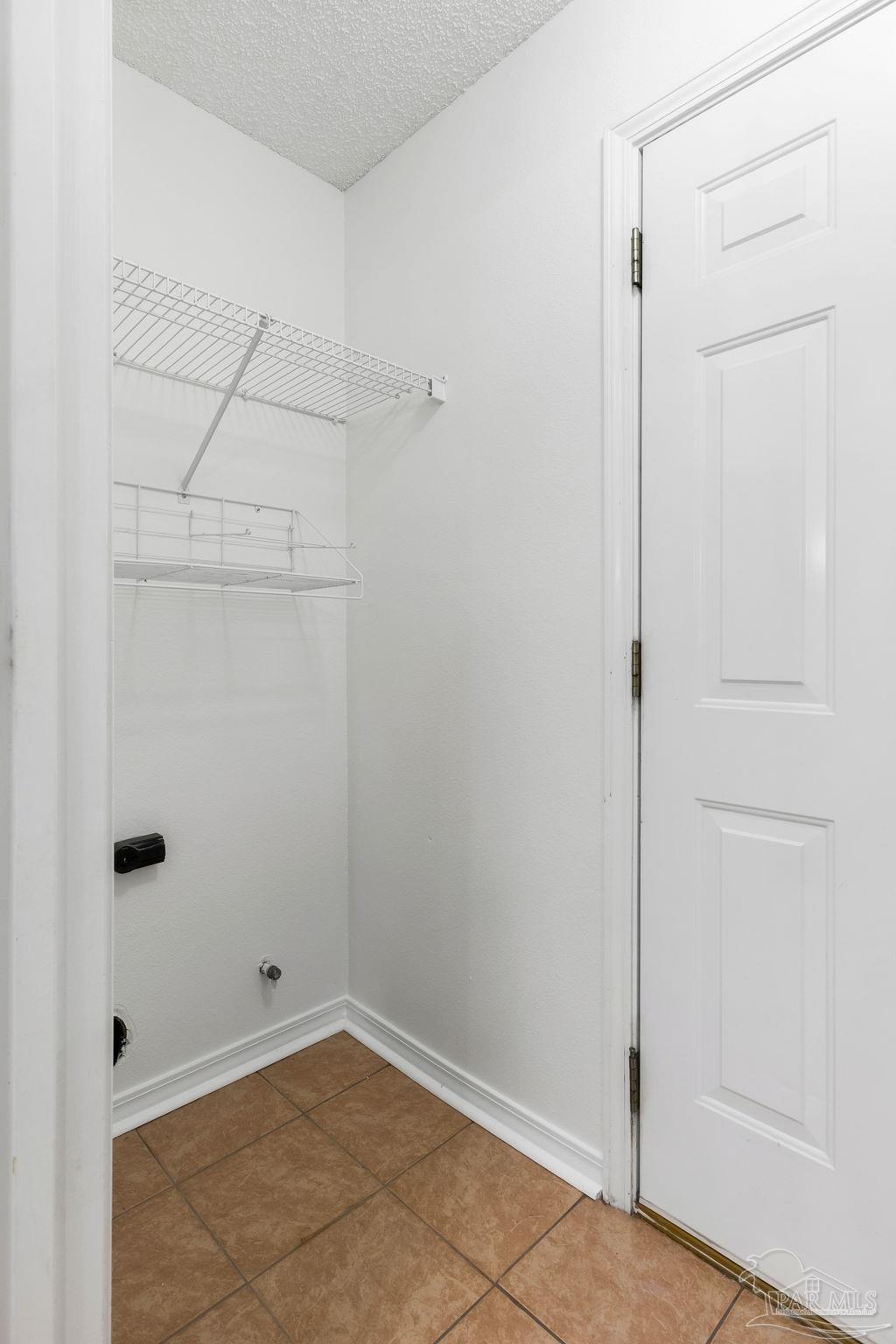 1108 Simpson Street Pensacola, FL 32526 - Photo 12 of 49