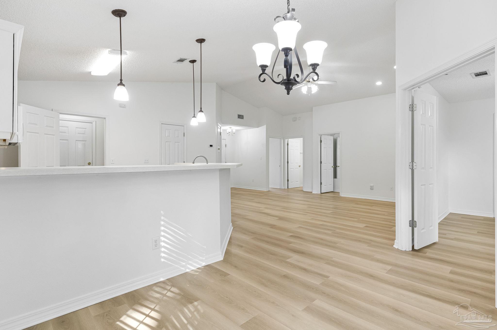 1108 Simpson Street Pensacola, FL 32526 - Photo 14 of 49