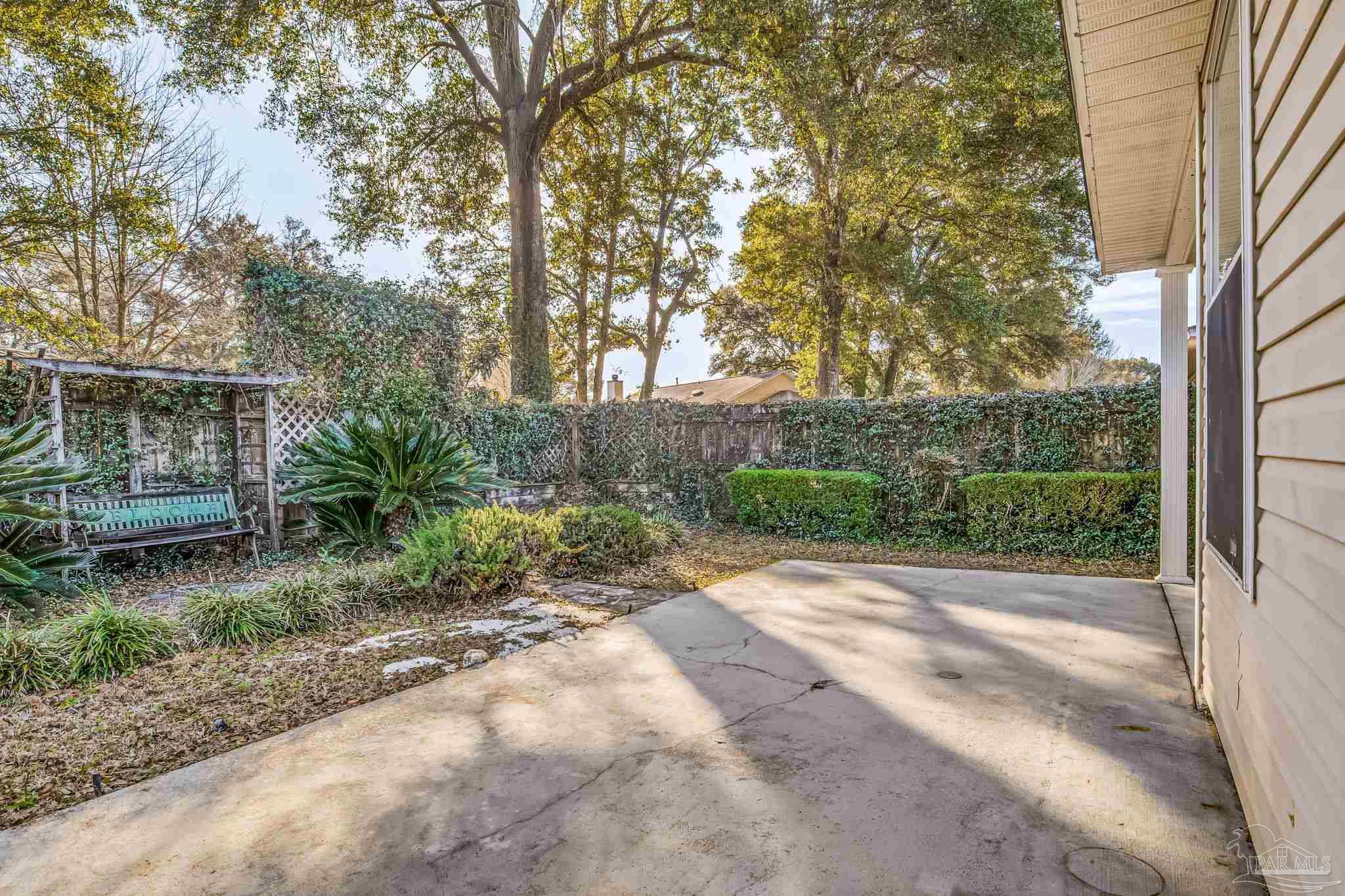 1108 Simpson Street Pensacola, FL 32526 - Photo 37 of 49