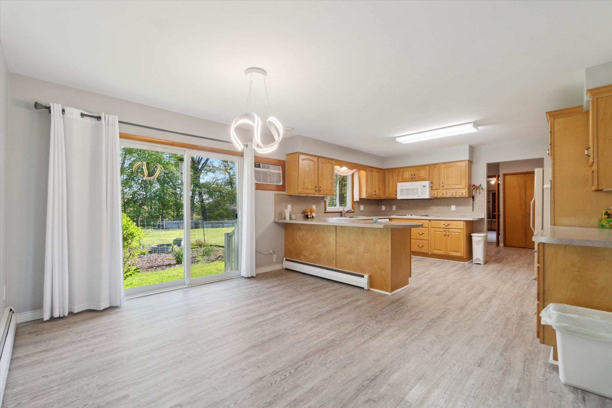 178 West Henderson Road Owosso, MI 48867 - Photo 12 of 71 50174559-8e428015-9f10-4fa0-b684-17b29d5a0359.JPG