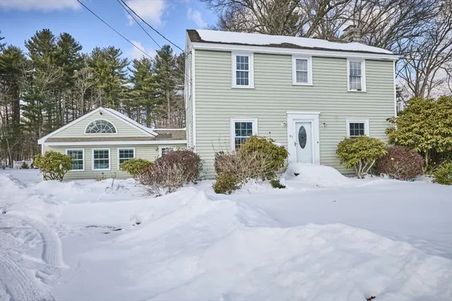 $680,000 | 45 Main Street, Chelmsford, MA 01863