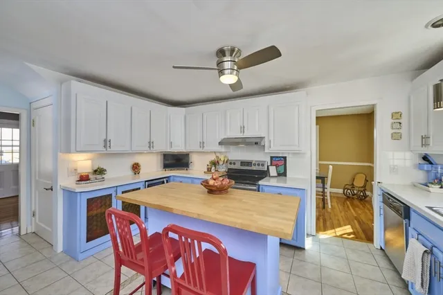 $680,000 | 45 Main Street, Chelmsford, MA 01863