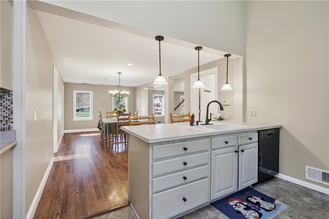 620 Latta Road Greece, NY 14612 - Photo 4 of 34