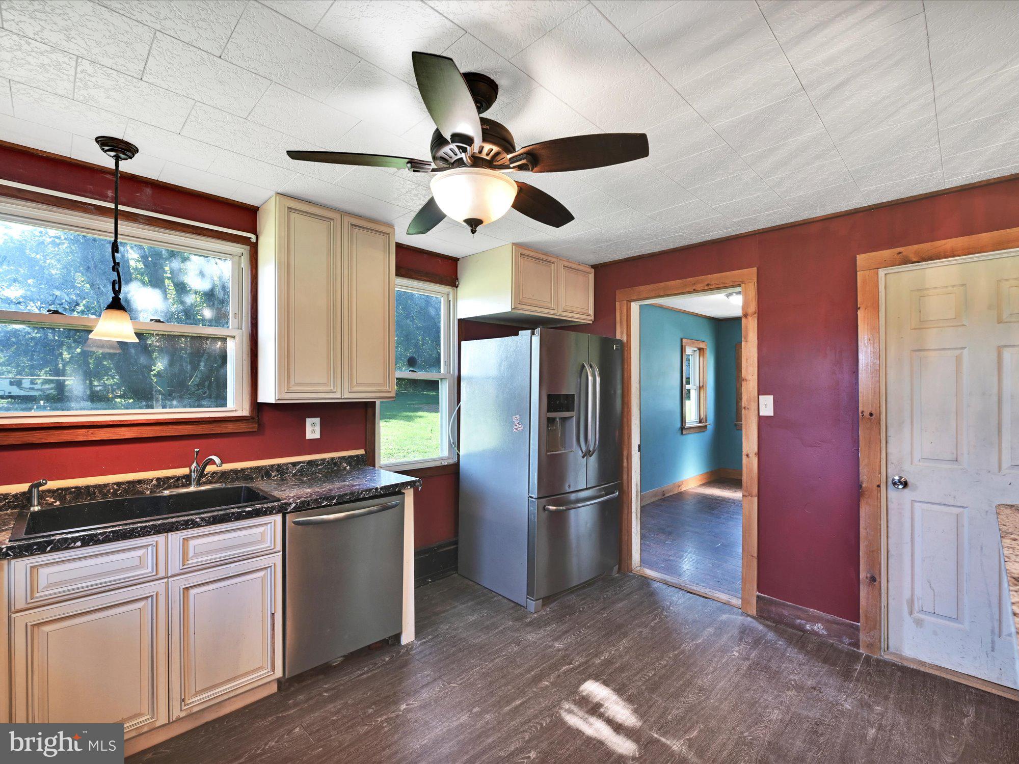 95 Geary Wolfe Road Pine Grove, PA 17963 - Photo 12 of 24 Gallery Image 12