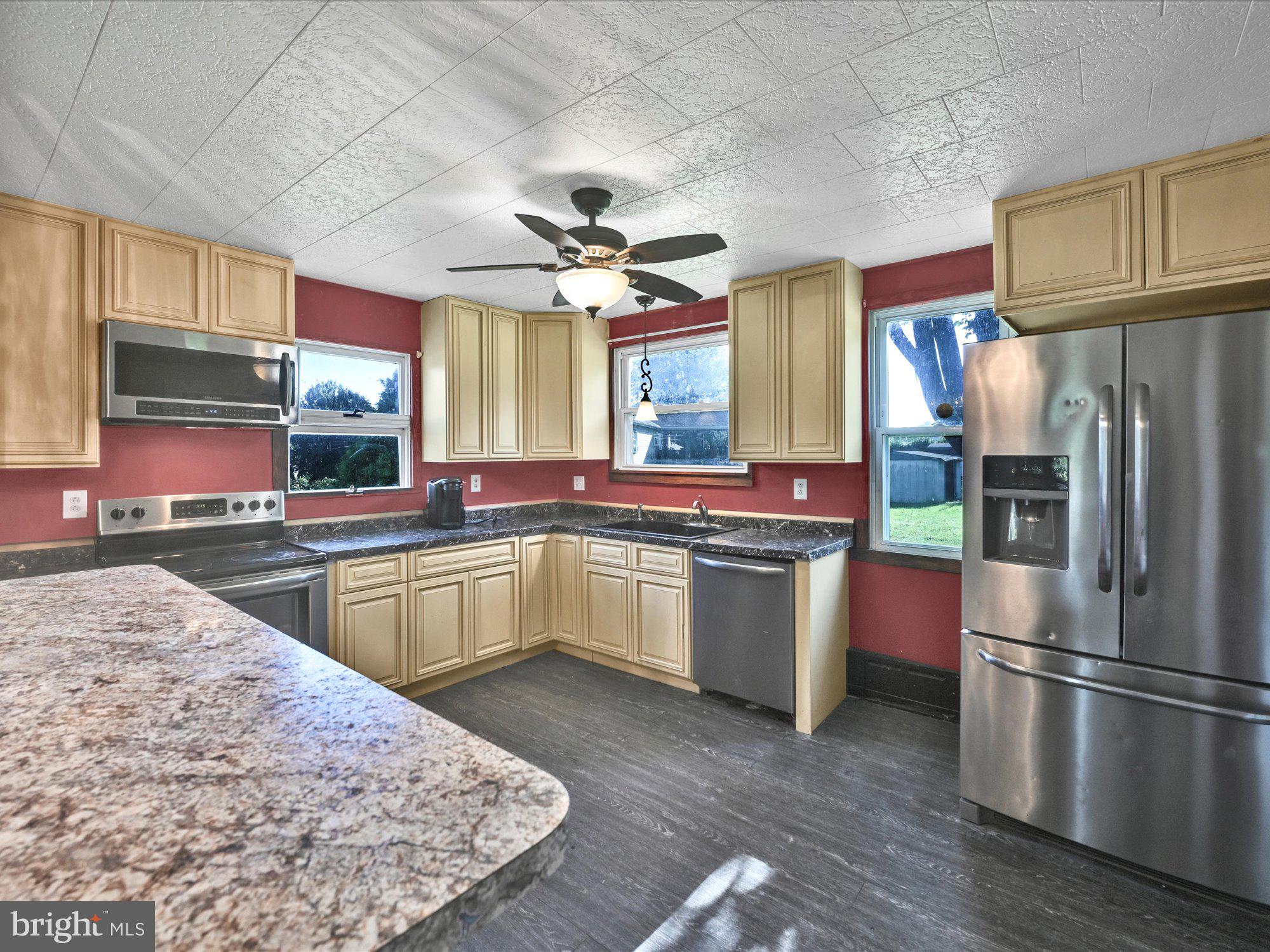 95 Geary Wolfe Road Pine Grove, PA 17963 - Photo 10 of 24 Gallery Image 10