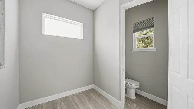 a bathroom with a toilet