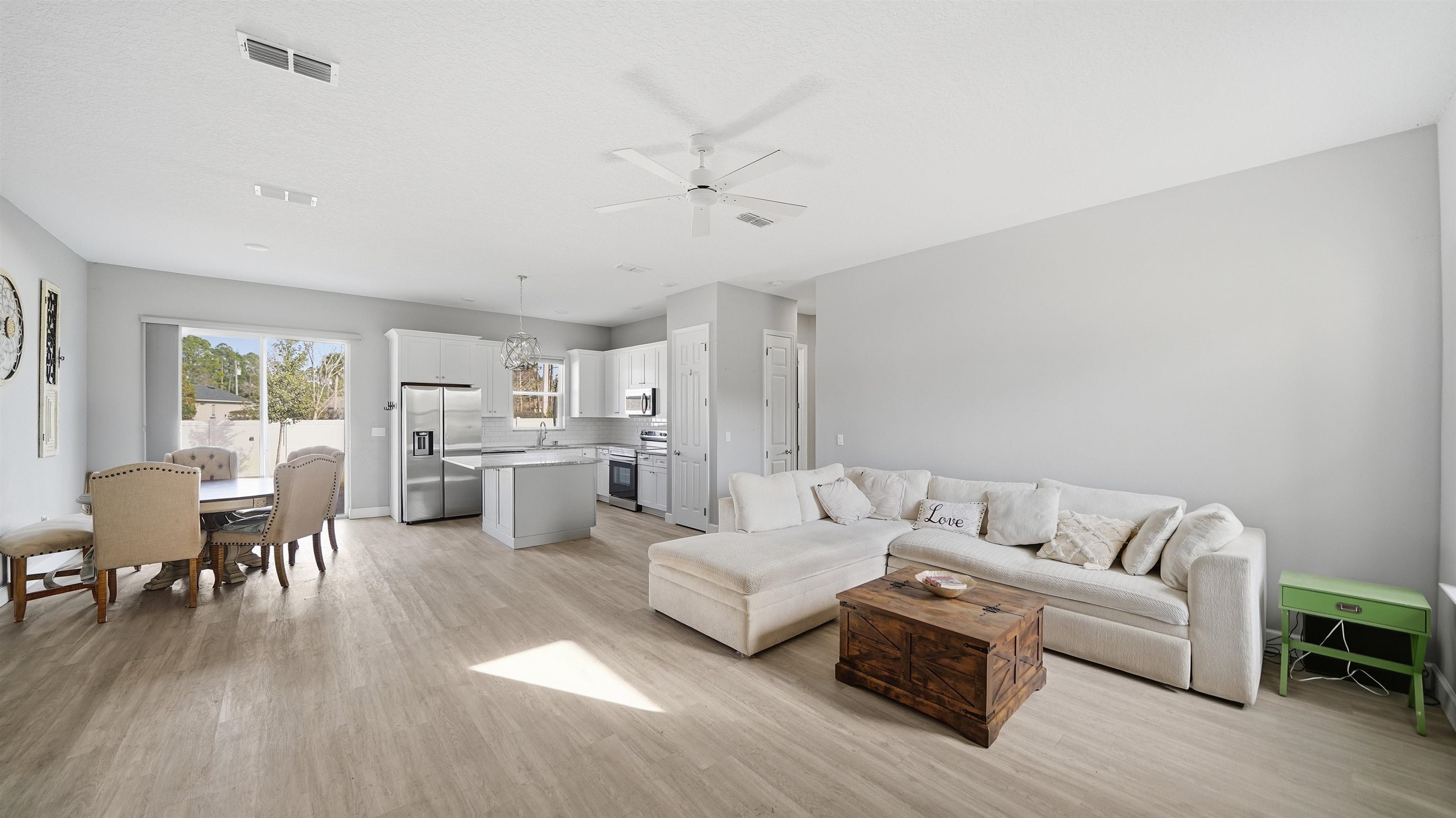 65 Raintree Place Palm Coast, FL 32164 - Photo 2 of 32