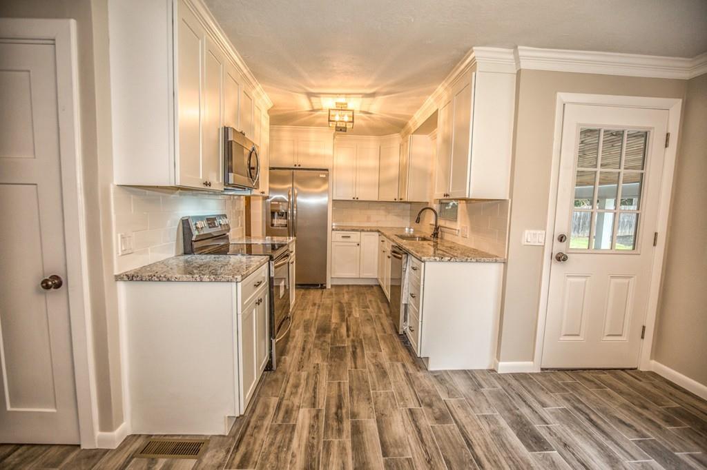 12 Matthews Road Southwick, MA 01077 - Photo 11 of 36 Gallery Image 11