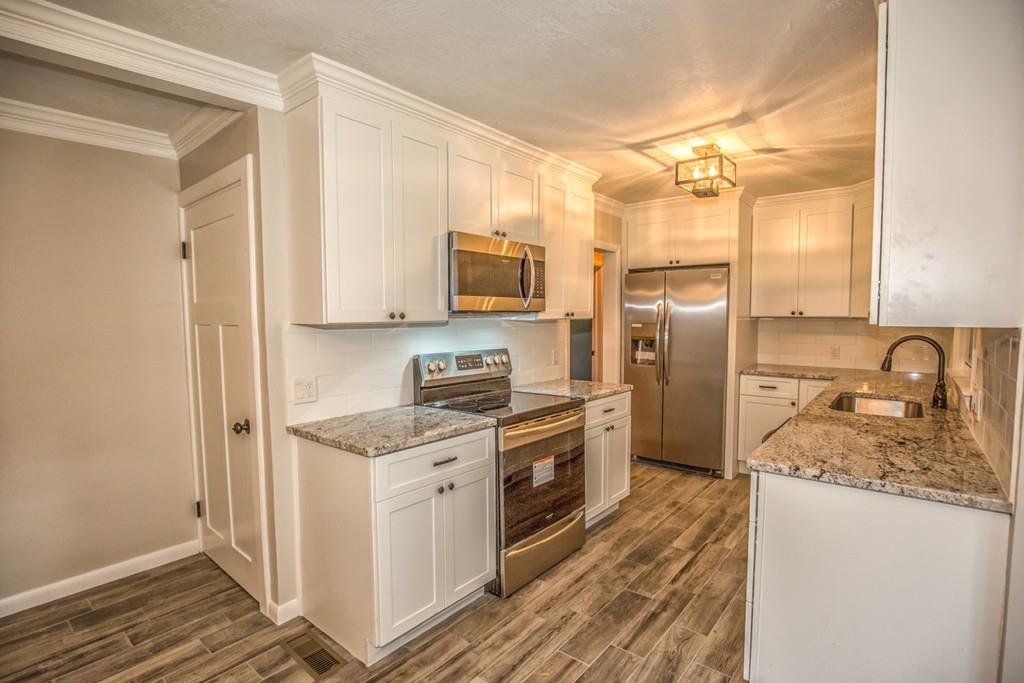 12 Matthews Road Southwick, MA 01077 - Photo 9 of 36 Gallery Image 9