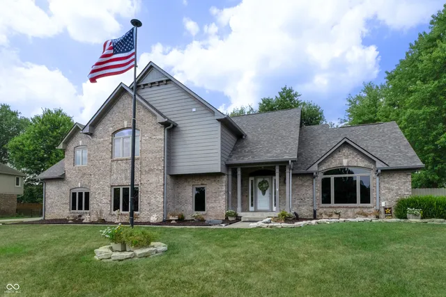 $775,000 | 5560 Salem Drive North, Carmel, IN 46033