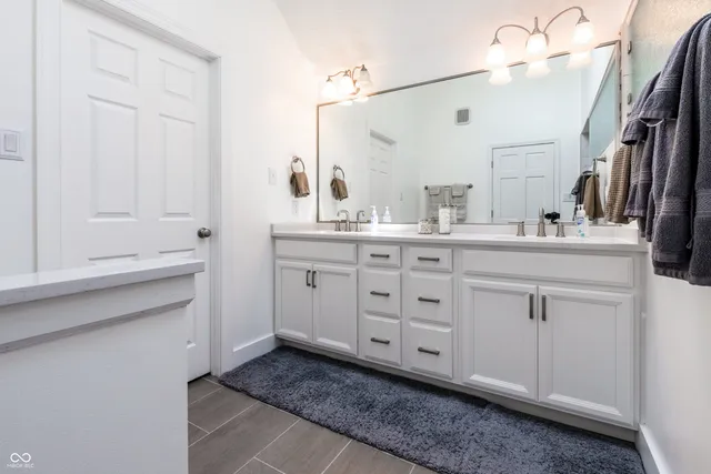 $775,000 | 5560 Salem Drive North, Carmel, IN 46033