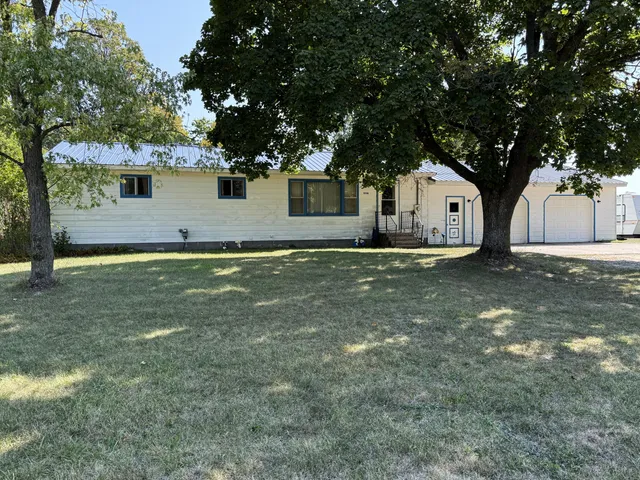 $230,000 | 8220 North Vickeryville Road, Vestaburg, MI 48891