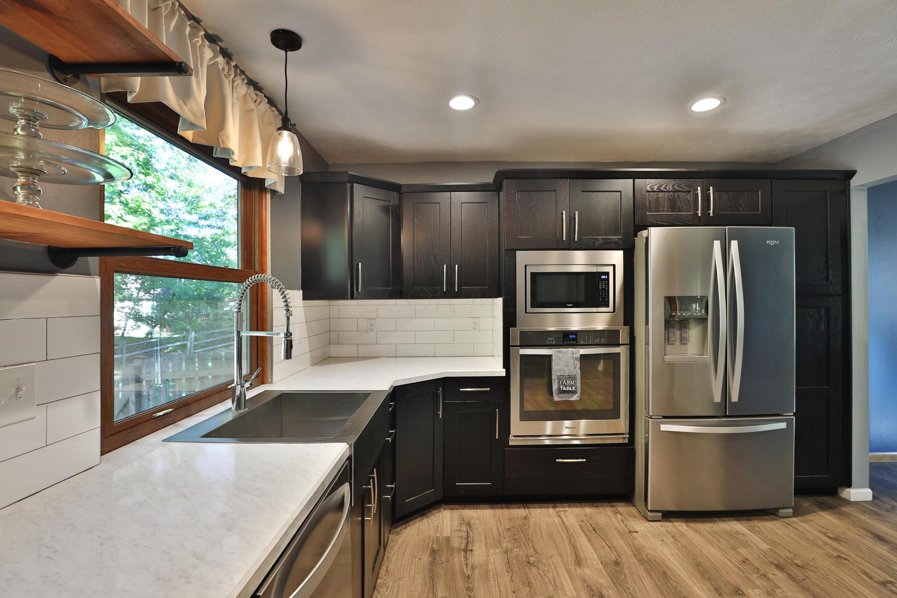 803 Lindenhaven Road Columbus, OH 43230 - Photo 13 of 53 Kitchen