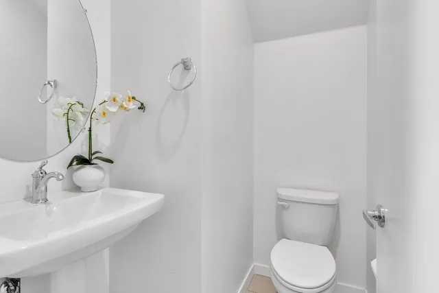 $449,999 | 165 Log Pond Lane, Sacramento, CA 95818