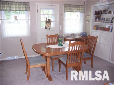 411 Ridgecrest Drive Clinton, IA 52732 - Photo 6 of 10 Gallery Image 6
