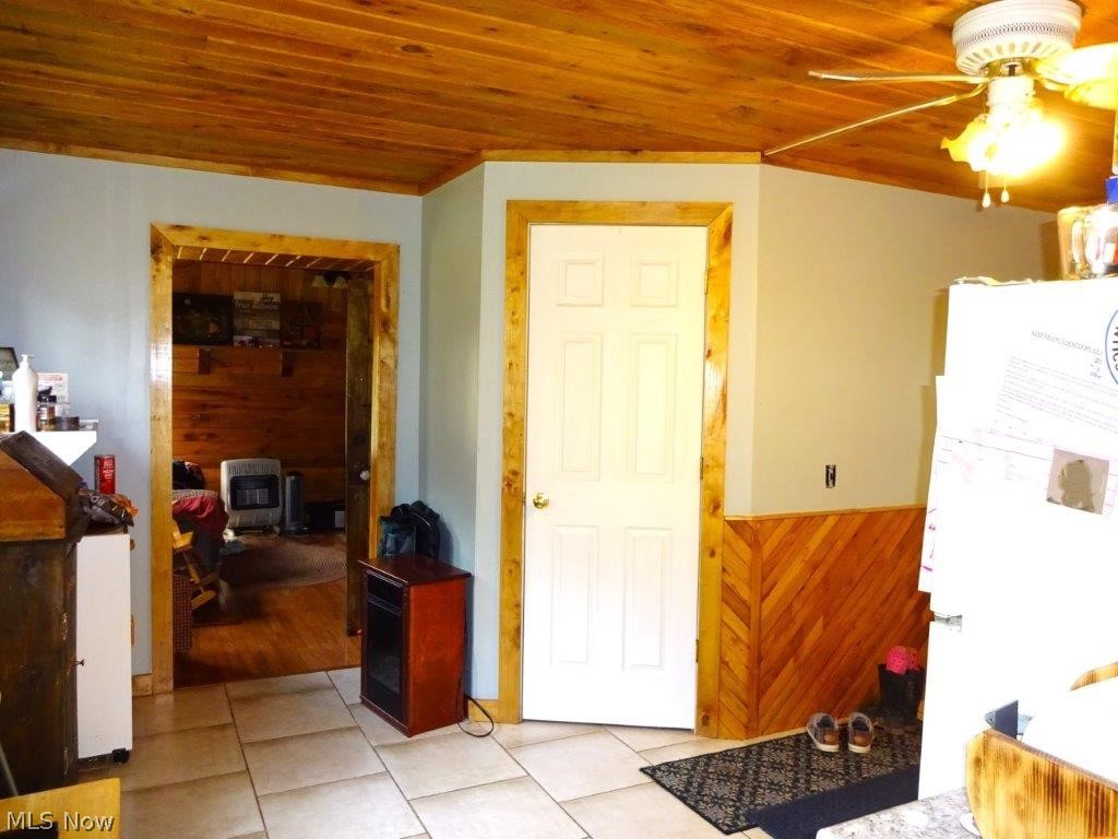 14479 Elk River Road Duck, WV 25063 - Photo 18 of 48