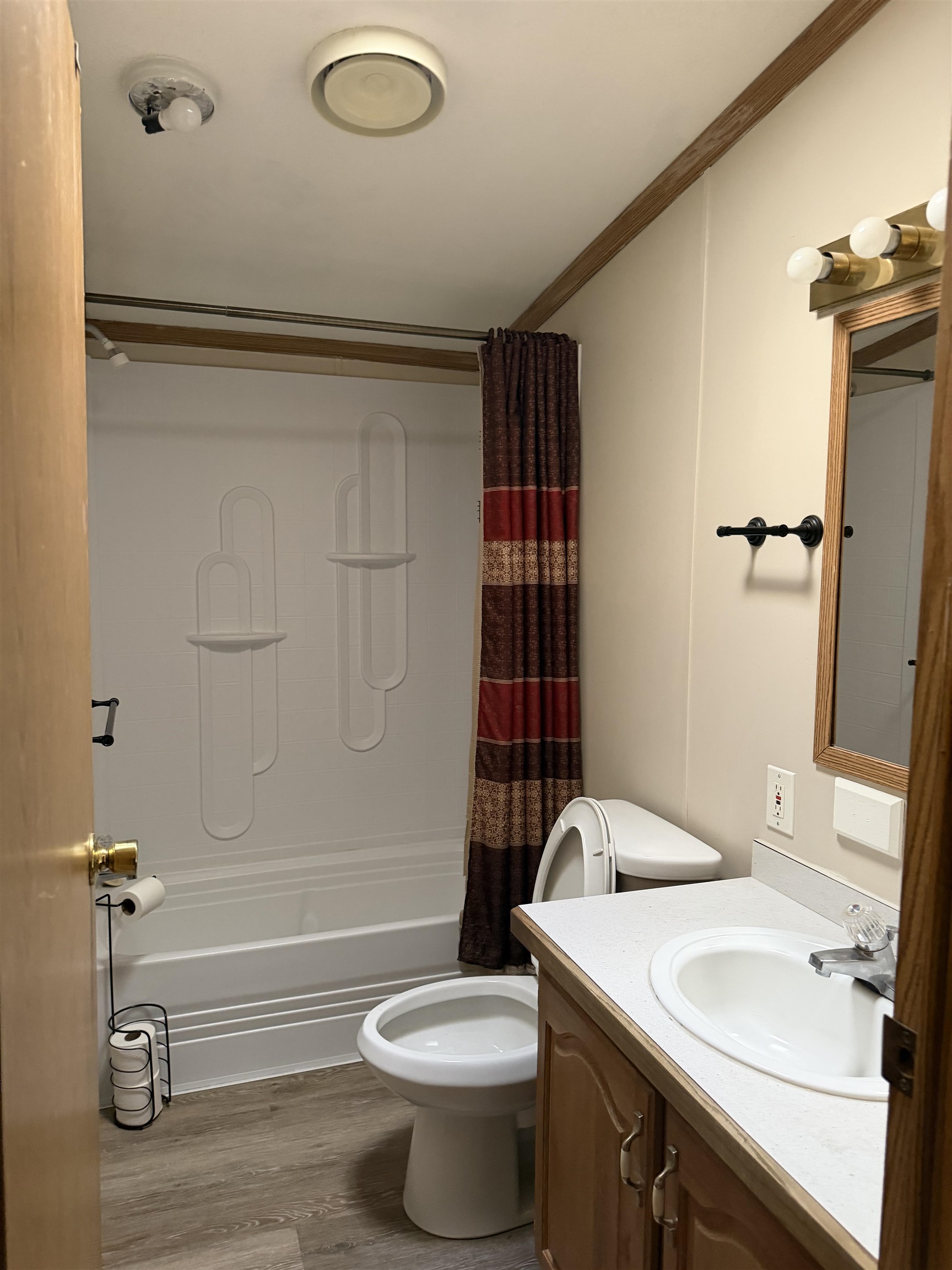 443 Valley View Lane Rock Springs, WY 82901 - Photo 12 of 26