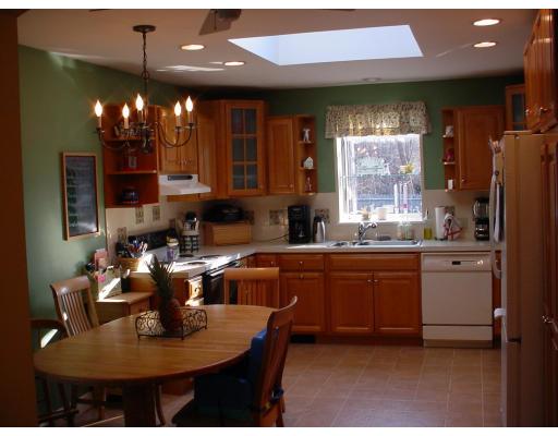 20 Fenton Street Framingham, MA 01701 - Photo 1 of 15