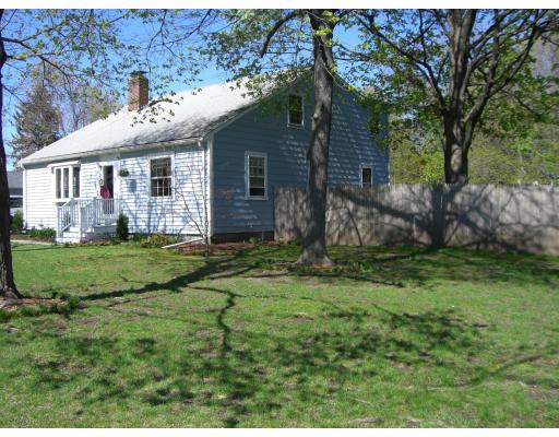 20 Fenton Street Framingham, MA 01701 - Photo 3 of 15