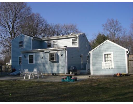 20 Fenton Street Framingham, MA 01701 - Photo 4 of 15