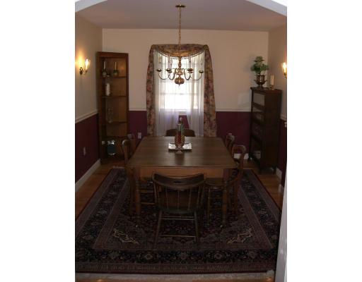 20 Fenton Street Framingham, MA 01701 - Photo 7 of 15