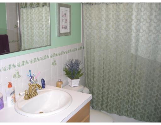 20 Fenton Street Framingham, MA 01701 - Photo 8 of 15