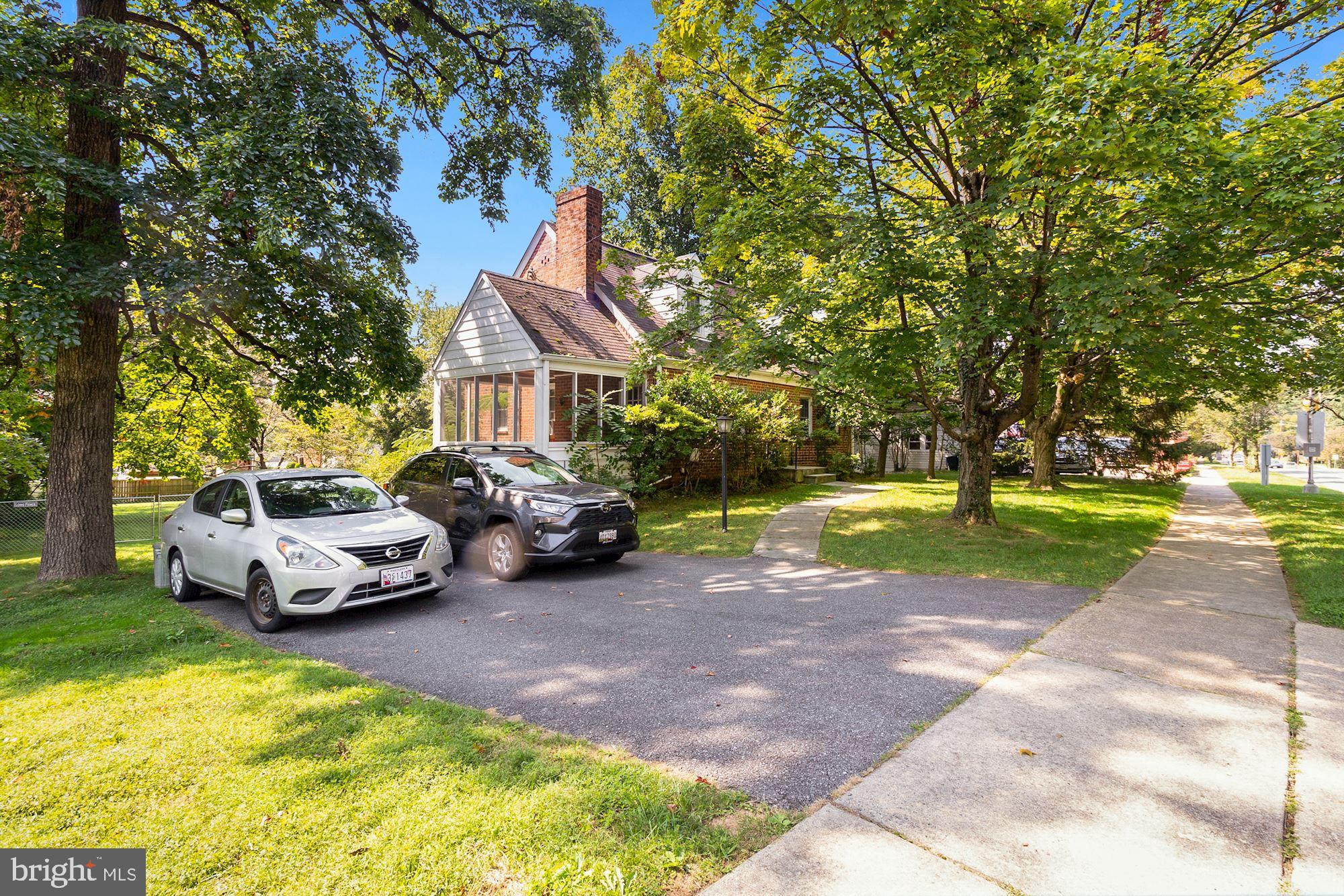 1818 Arcola Avenue Silver Spring, MD 20902 - Photo 2 of 38 4 car driveway