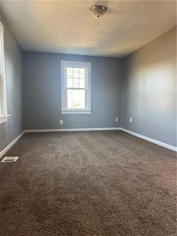 $237,500 | 30024 Northeast 142 Street, Excelsior Springs, MO 64024