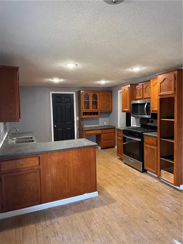 $237,500 | 30024 Northeast 142 Street, Excelsior Springs, MO 64024