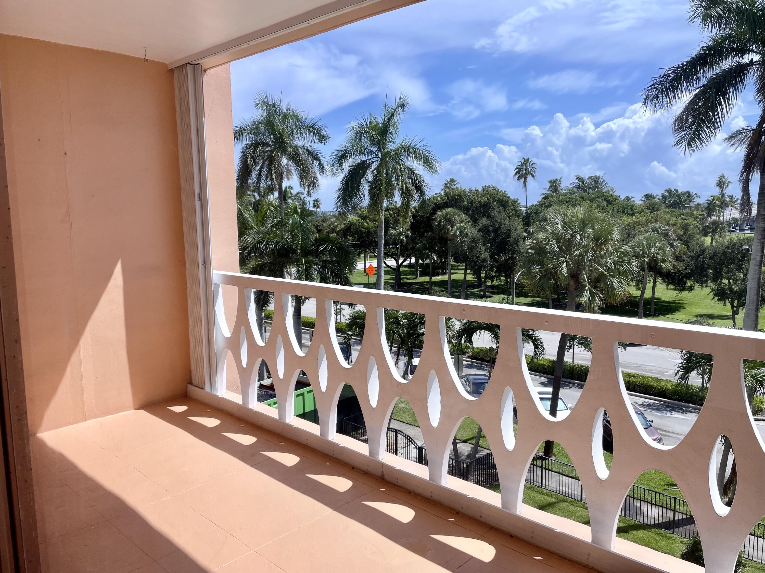 15 South Golfview Road, Unit 403 Lake Worth Beach, FL 33460 - Photo 32 of 32 swimming pool view with sitting space