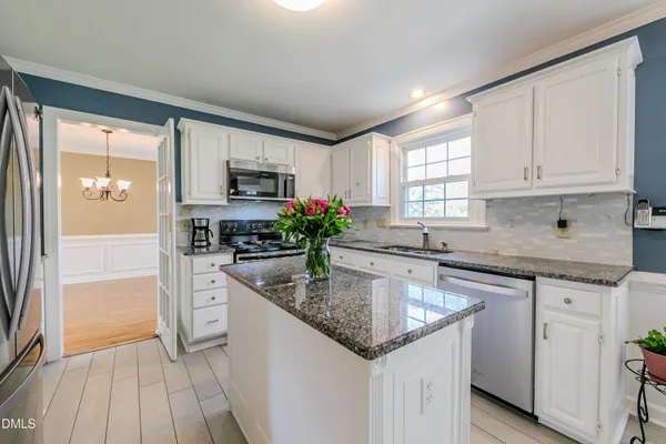 $600,000 | 1010 Queensbury Circle, Durham, NC 27713