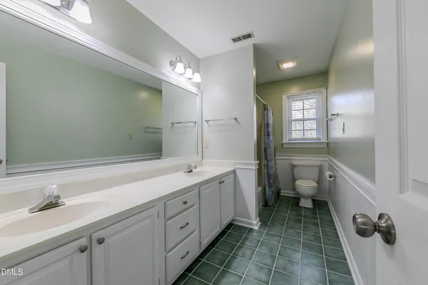 $600,000 | 1010 Queensbury Circle, Durham, NC 27713