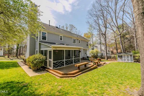 $600,000 | 1010 Queensbury Circle, Durham, NC 27713