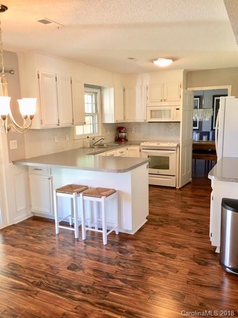 6507 Porterfield Road Charlotte, NC 28226 - Photo 6 of 16 Gallery Image 6