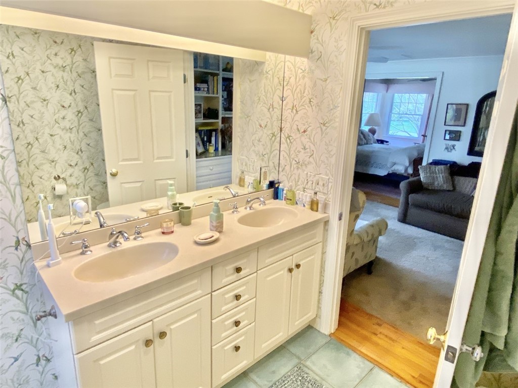 12 Meadowbrook Road Richmond, RI 02898 - Photo 33 of 47