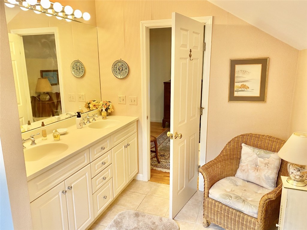 12 Meadowbrook Road Richmond, RI 02898 - Photo 40 of 47