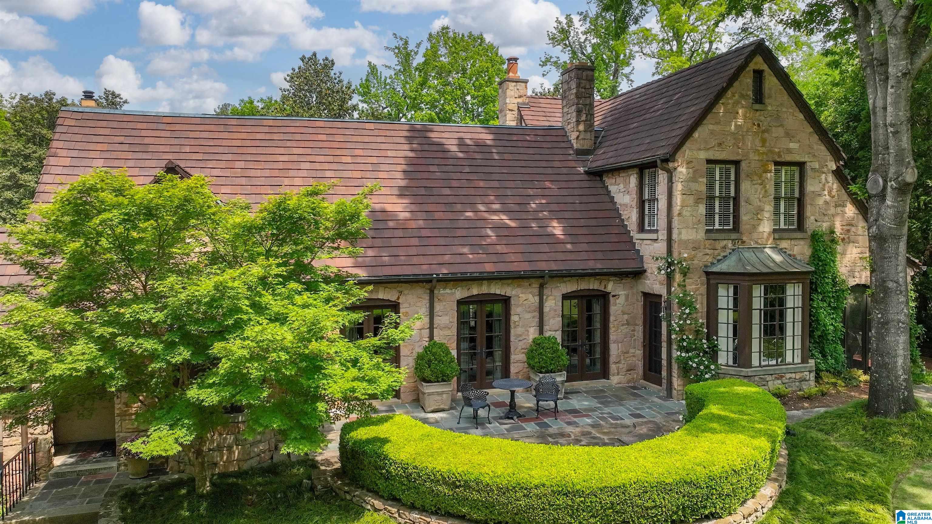 2724 Canterbury Road Birmingham, AL 35223 - Photo 2 of 93