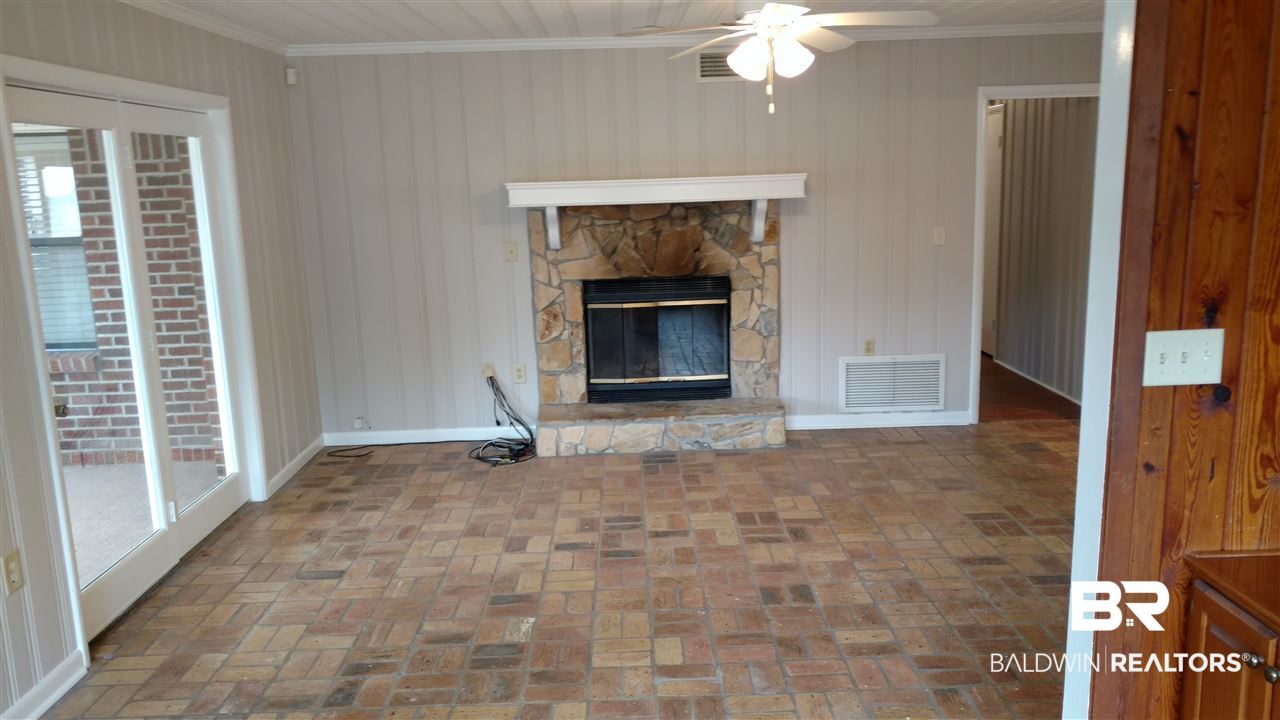11826 Pioneer Road Theodore, AL 36582 - Photo 4 of 28