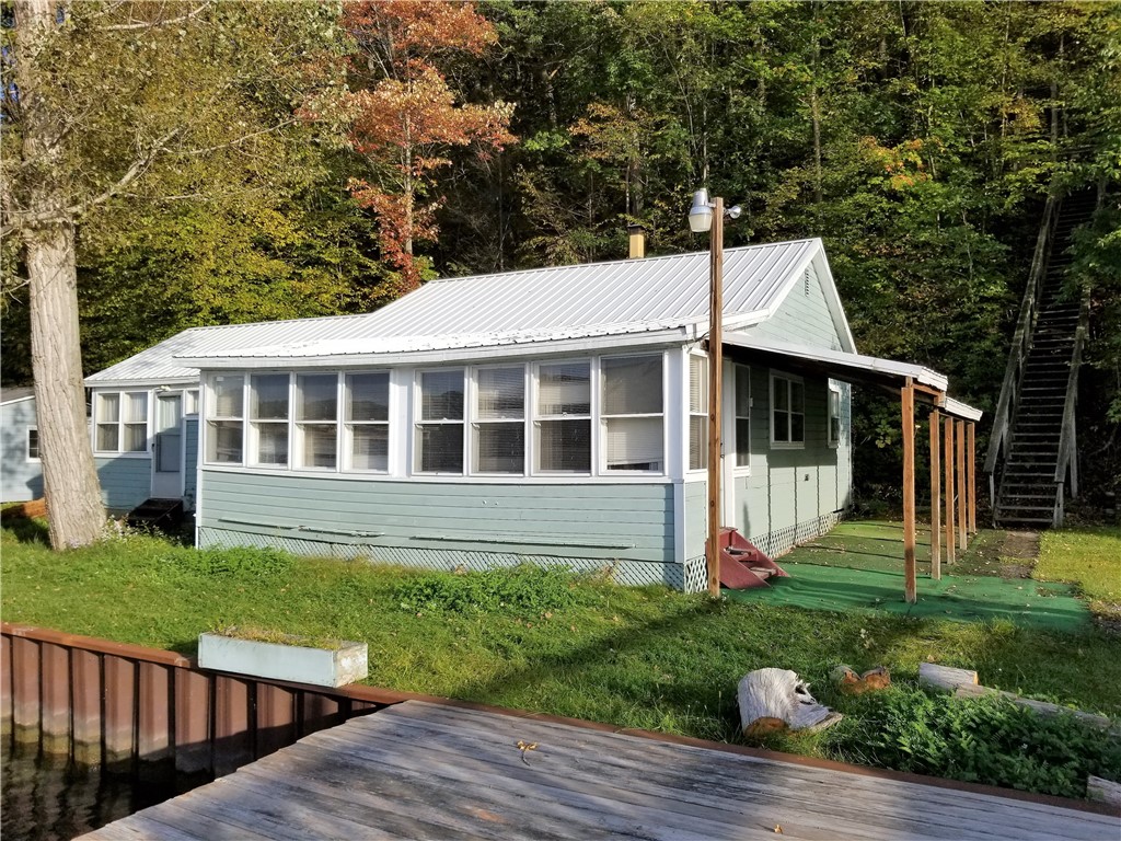 8797 South Lake Road Urbana, NY 14840 - Photo 1 of 1