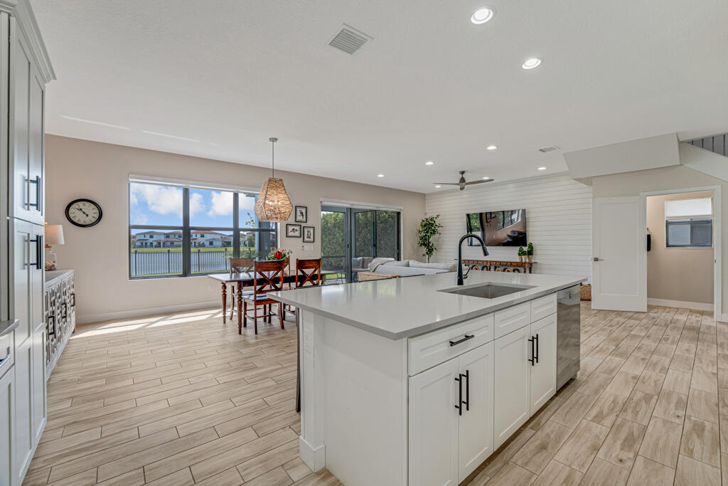 5490 Starfish Road Westlake, FL 33470 - Photo 21 of 86 22