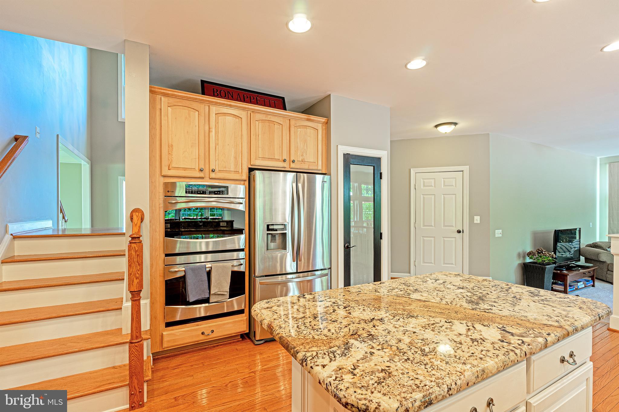 47333 Middle Bluff Place Sterling, VA 20165 - Photo 11 of 43