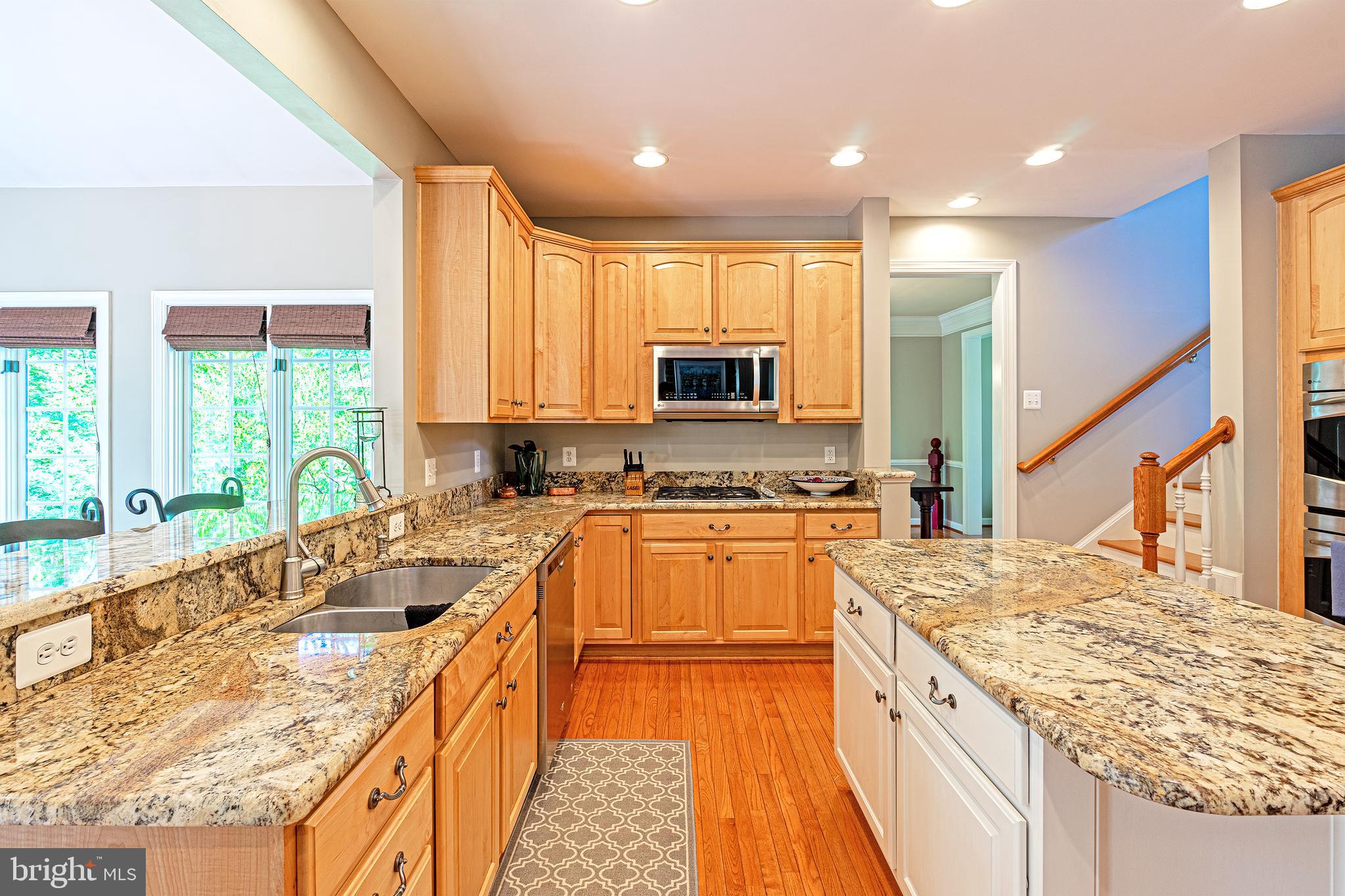 47333 Middle Bluff Place Sterling, VA 20165 - Photo 10 of 43