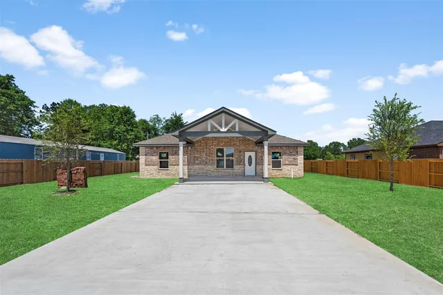 $1,650 | 187 Road 7002 Cleveland Tx 77327, Cleveland, TX 77327