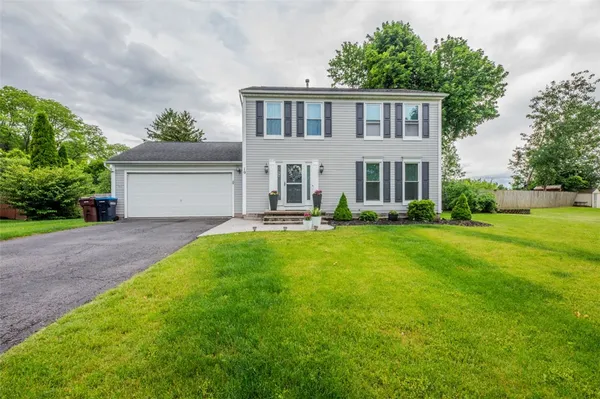 $249,900 | 10 Constitution Circle, Chili, NY 14624