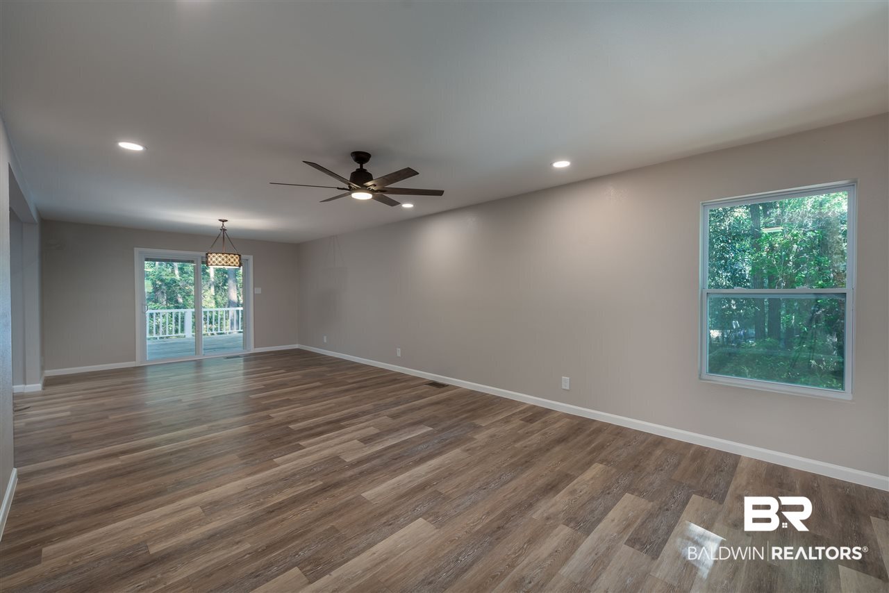 112 Montclair Place Daphne, AL 36526 - Photo 8 of 50