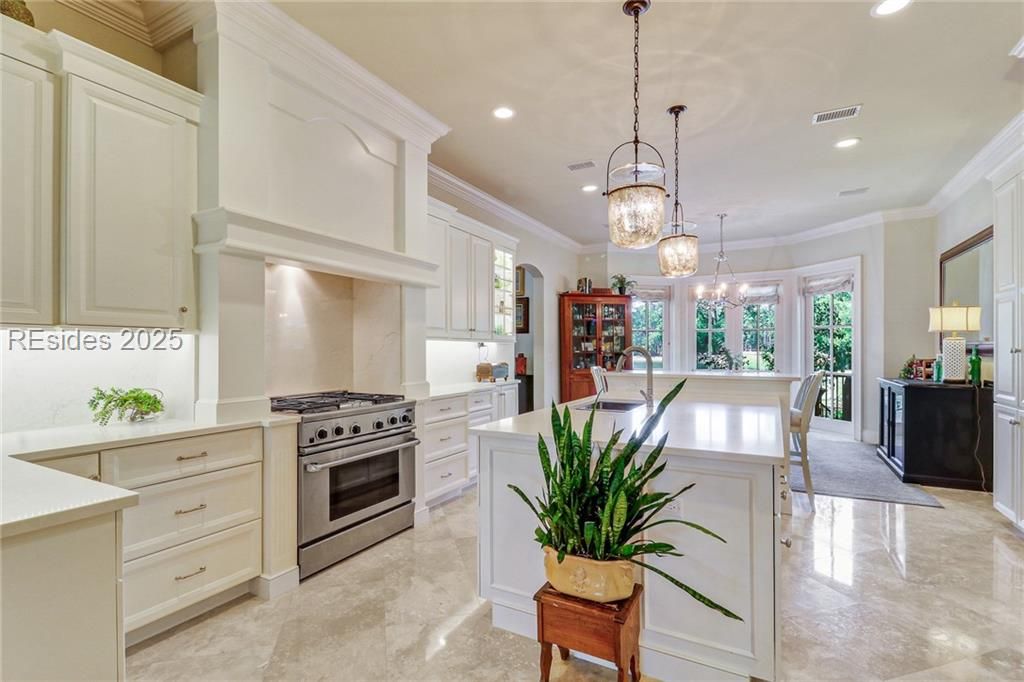17 Bayley Road Bluffton, SC 29910 - Photo 14 of 62 Kitchen