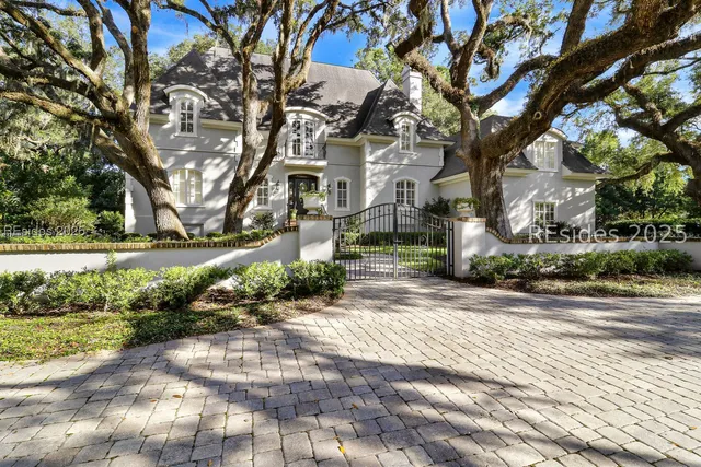 $2,270,000 | 17 Bayley Road, Bluffton, SC 29910