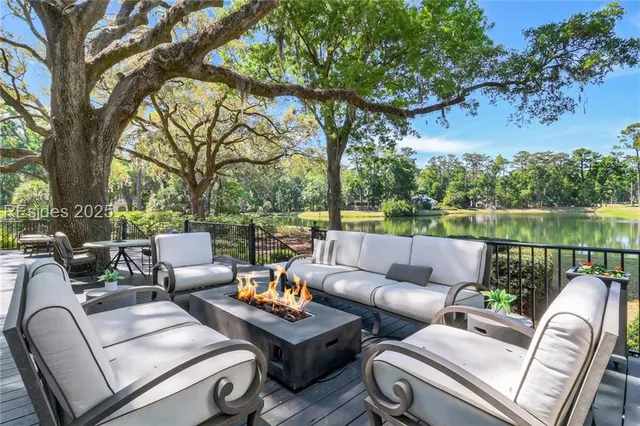 $2,270,000 | 17 Bayley Road, Bluffton, SC 29910